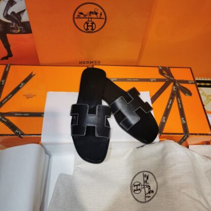 Hermès black handmade slippers - Image 8