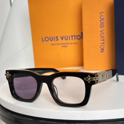 LOUIS VUITTON Fashion Sunglasses - Image 9