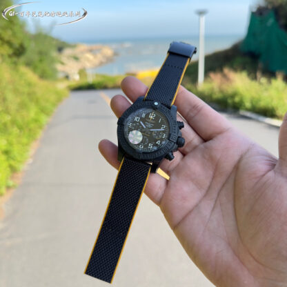 Breitling Avenger Hurricane Series 45mm Chronograph - Image 8