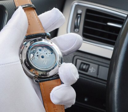 Vacheron Constantin Luxury Men's Watches - Image 8