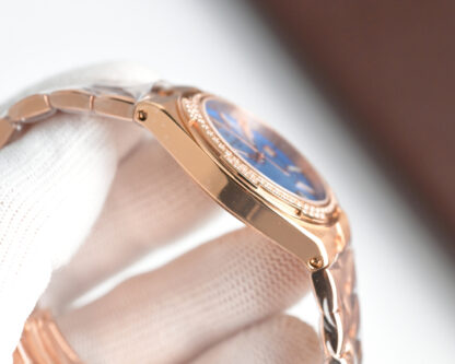 Vacheron Constantin exquisite diamond-set quartz watch - Image 7