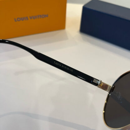 LOUIS VUITTON Fashion Sunglasses - Image 9