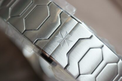 Vacheron Constantin stylish and sophisticated watches - Image 8