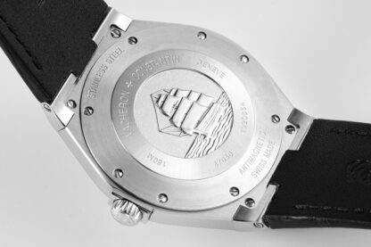 Vacheron Constantin Overseas Collection - Image 8