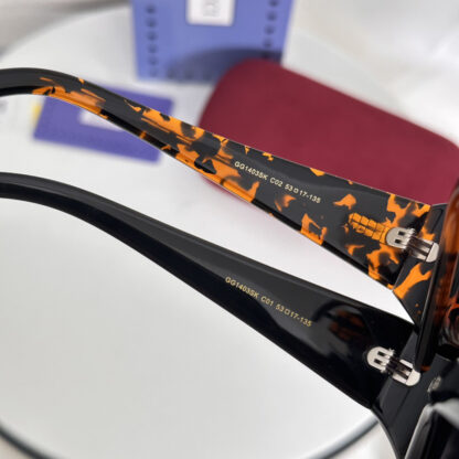 Gucci fashion sunglasses - Image 9