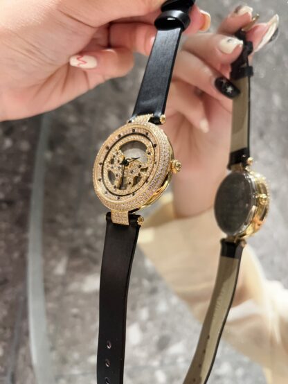 Louis Vuitton's versatile fashion watches - Image 8