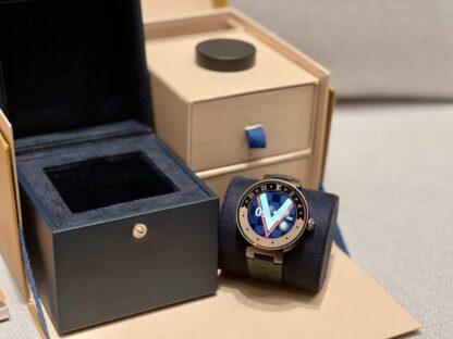 Louis Vuitton II Smartwatch - Image 6