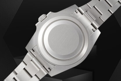 Rolex's new custom-made SUB Submariner - Image 8