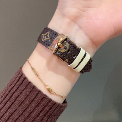 Louis Vuitton Cowhide Quartz Watch - Image 8