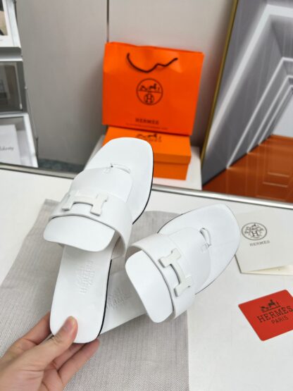 Hermès spring and summer white daily home travel vacation essential slippers - Image 7