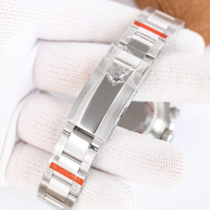 Rolex custom 7750 all-in-one watch is perfectly embedded in the case - Image 8