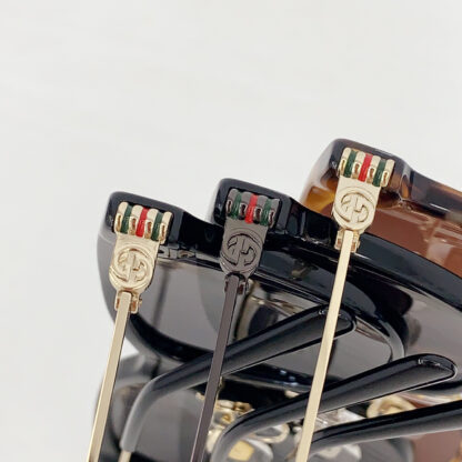 Gucci fashion sunglasses - Image 9