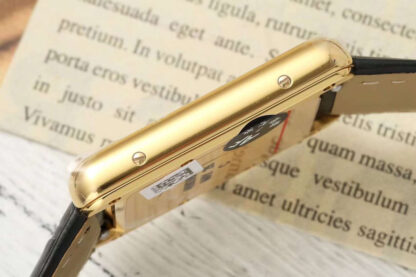 Cartier low-key retro square watch - Image 7