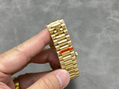 Rolex Oyster Perpetual Day-Date with Mosaic enamel dial - Image 8