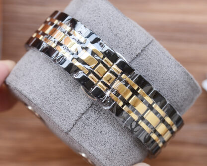 Cartier Square Mechanical Watch - Image 8