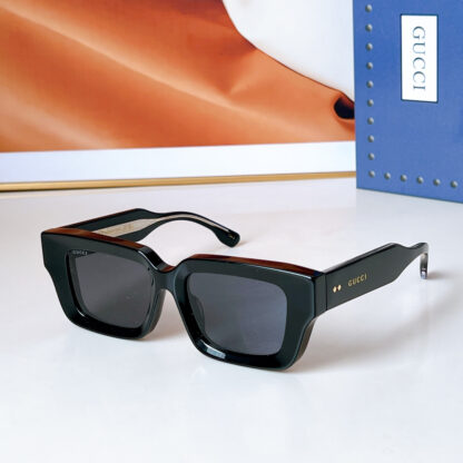 Gucci fashion sunglasses