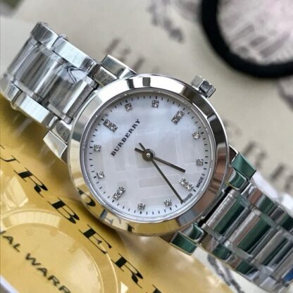 Burberry Quartz Women's Watch - Image 8