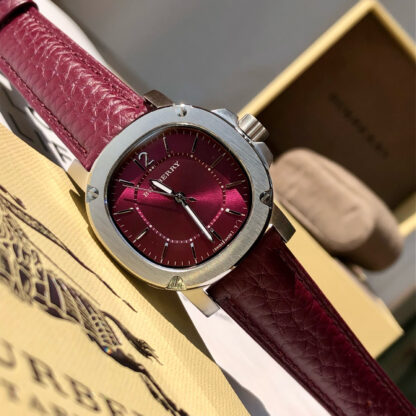 Burberry Quartz Women's Watch - Image 8