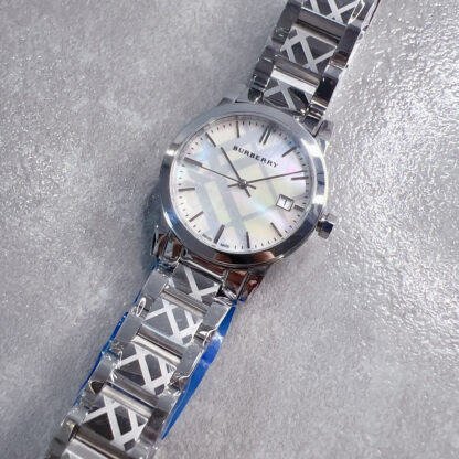 Burberry British Style Ladies Quartz Watch - Image 7