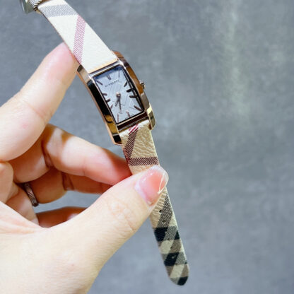 Burberry rectangular dial checked steel strap quartz women's watch - Image 8