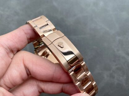 Rolex Skywalker Series Voyager - Image 8