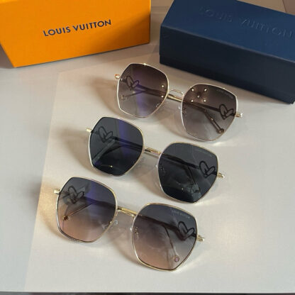LOUIS VUITTON Fashion Sunglasses - Image 9