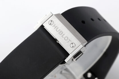 RichardMille Men's Exquisite All-match Watch - Image 8