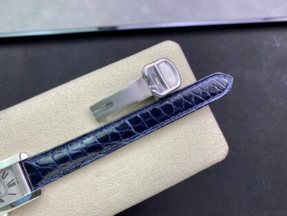 Cartier elegant and simple watch - Image 7