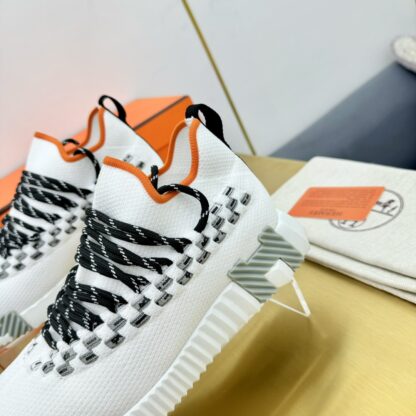 Hermès Spring and Summer Classic Couple Style British White and Orange Colorblock Sports Casual Shoes - Image 8