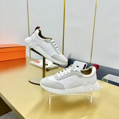 Hermès Spring and Summer Classic Couple Style British Gray and White Colorblock Sports Casual Shoes - Image 8