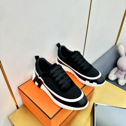 Hermès Spring and Summer Classic Couples British Black and White Colorblock Sports Casual Shoes - Image 8