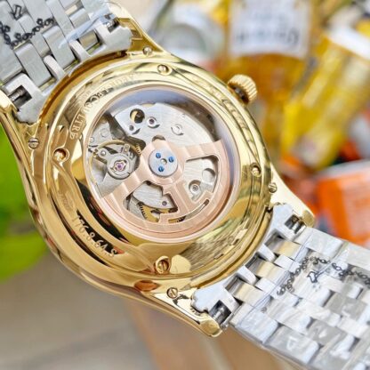Jaeger-LeCoultre Men's Watches - Image 8