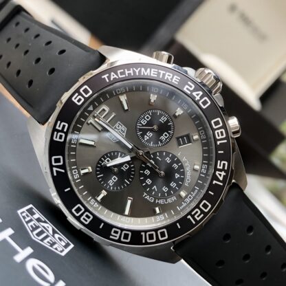 TAG Heuer F1 series quartz men's watch - Image 7