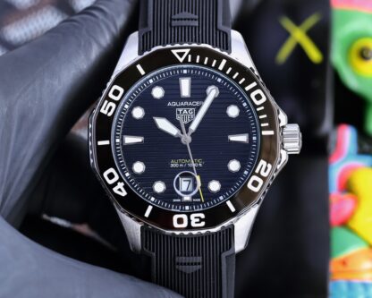 TAGHeuer Aquaracer Series Automatic Mechanical Watch - Image 8