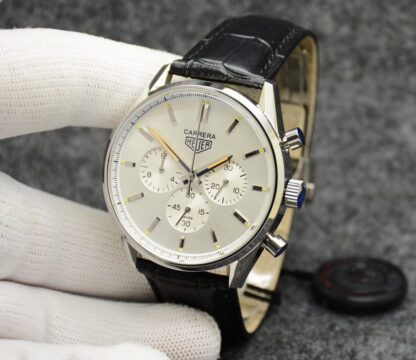 TAGHeuer handsome quartz men's watch - Image 8