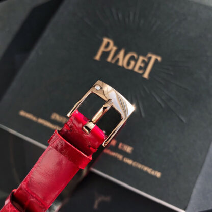 Piaget elegant and refined watch - Image 7