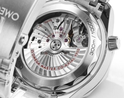 Omega's new Seamaster 300-meter 44mm chronograph wristwatch - Image 9