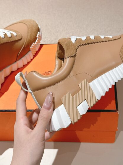 Hermes classic couple light brown comfortable casual sports shoes - Image 8