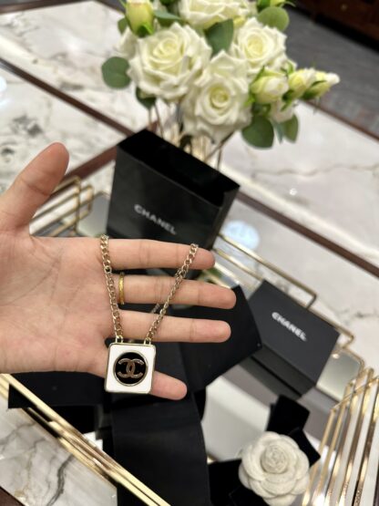 Chanel classic temperament necklace - Image 8