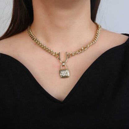 Chanel exquisite lock necklace clavicle chain - Image 8