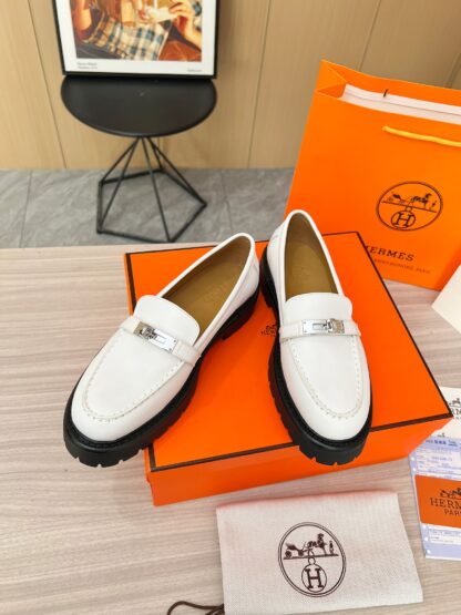 Hermès white comfortable trendy leather loafers - Image 8