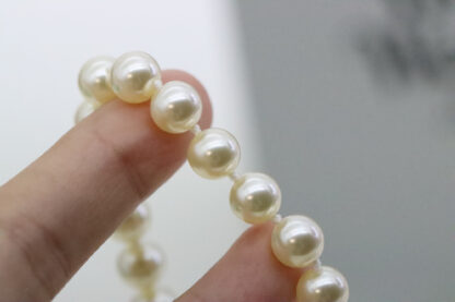 Vivienne Westwood Round Black Enamel Saturn Pearl Bracelet - Image 8