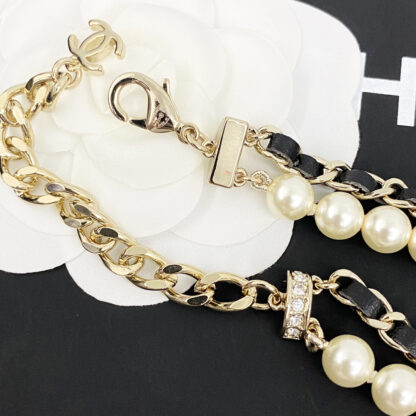 Chanel rhinestone textured double c pearl leather chain - Image 8