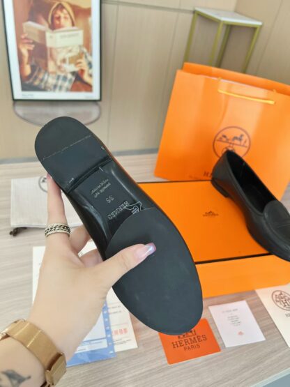 Hermès black spring classic trend pure handmade loafers - Image 7