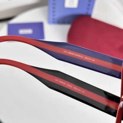 Gucci fashion sunglasses - Image 8