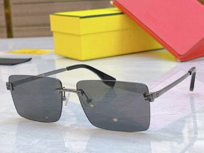 FENDI fashion trend sunglasses - Image 9
