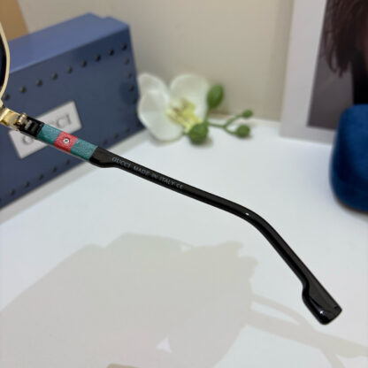Gucci fashion sunglasses - Image 8