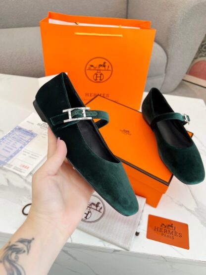 Hermès new dark green handmade comfortable trendy loafers - Image 6