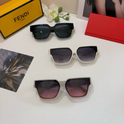 FENDI fashion trend sunglasses - Image 9