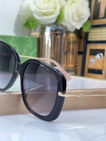 Gucci fashion sunglasses - Image 8